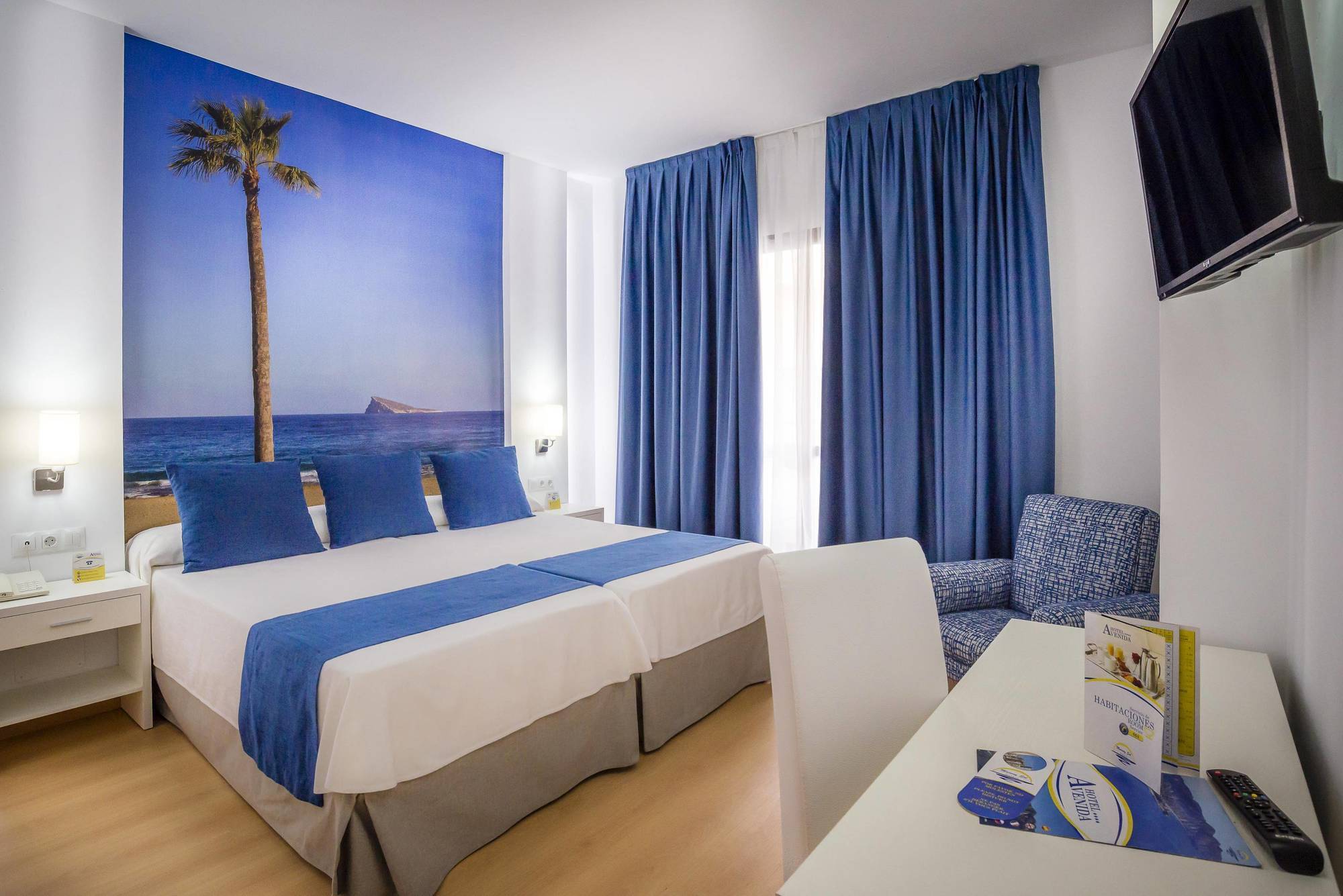 Hotel Avenida 4*